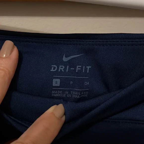 Worn once! Great Nike Dri-fit skort - Picture 3 of 4
